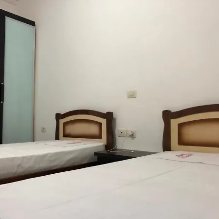 Villas Apartment Σαράντα