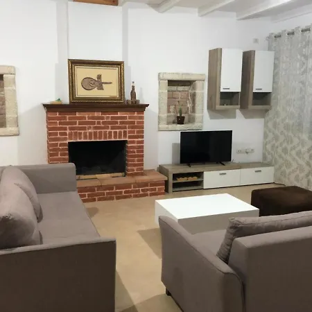 Villas Apartment Διαμέρισμα Σαράντα