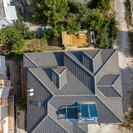 Villas Apartment Διαμέρισμα *
